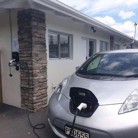Rose Apartments Unit 1 Central Rotorua-Accommodation&Spa Exteriör bild