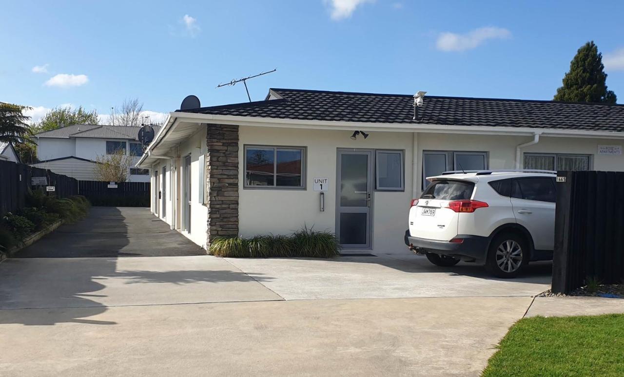 Rose Apartments Unit 1 Central Rotorua-Accommodation&Spa Exteriör bild